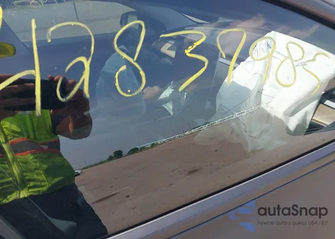 2019 Tesla Model 3 Long Range/Performance из США, поврежденный, VIN 5YJ3E1EB7KF432314